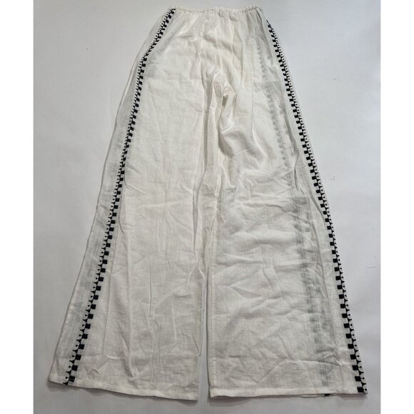 Venroy Wide Leg Side Embroidery Pants in White - Picture 2 of 3